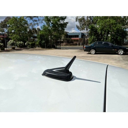 Autotecnica Short Antenna Only Stubby Bee Sting for Holden Acadia 2018 > Current Black 55mm - Antenna Base NOT included